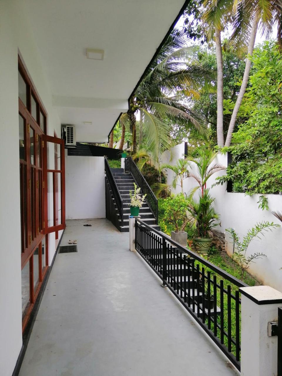 Hikka Lagoon Hikkaduwa Exterior foto